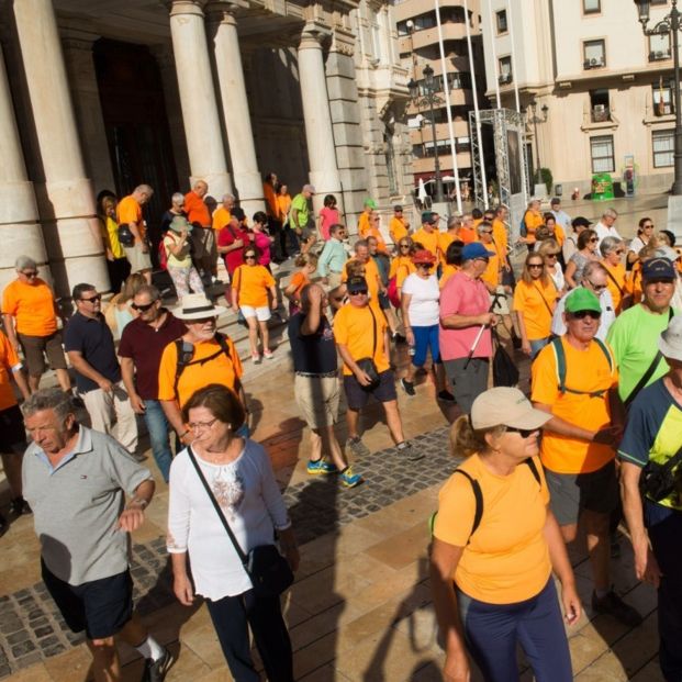 Celebración del Día de los Mayores con el inicio del programa de senderismo en Cartagena (Murcia). Fuente: Europa Press