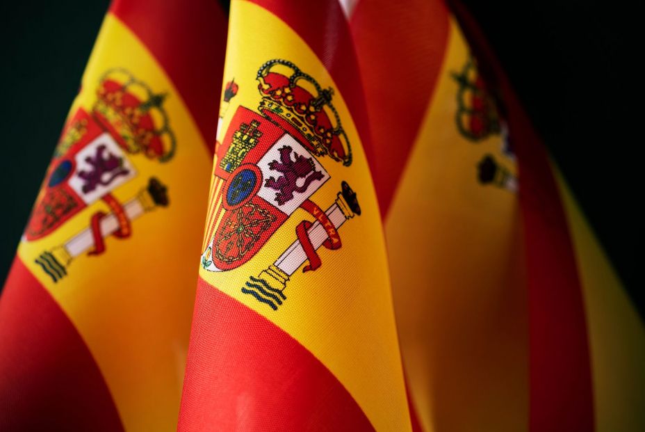 El origen de la bandera de España: ¿sabes por qué es roja y amarilla?