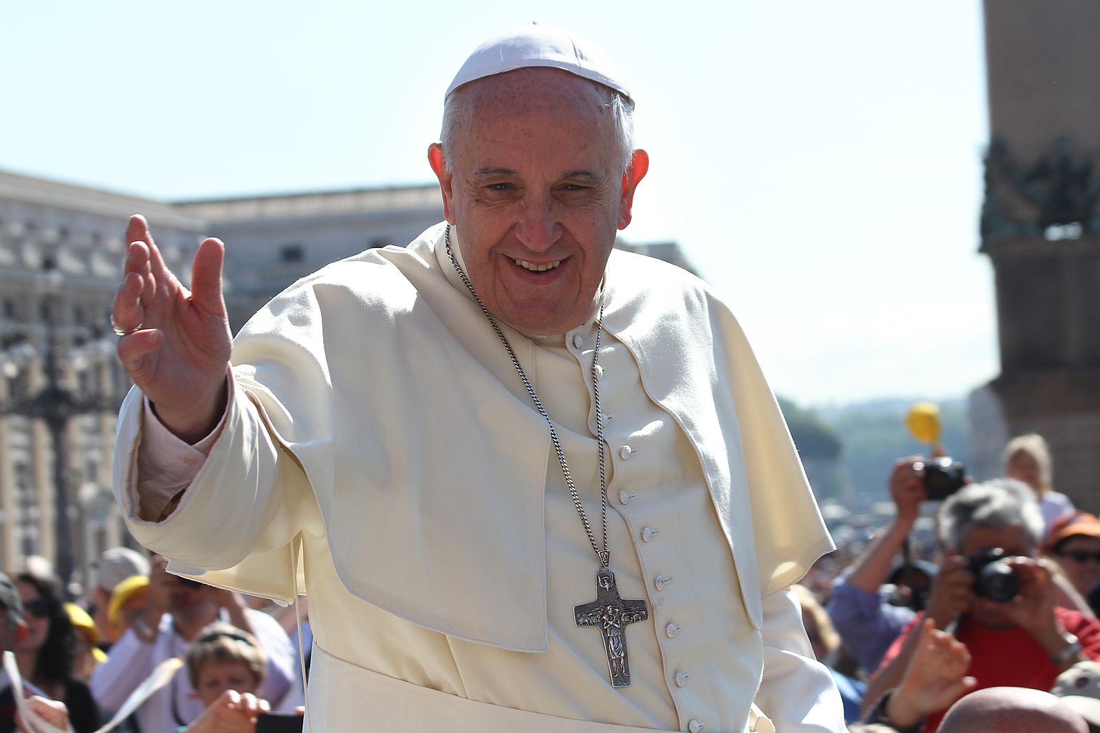 Francisco será el primer Papa que escribe su autobiografía