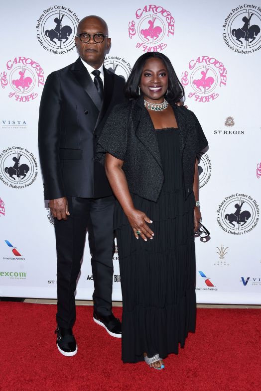 Samuel L. Jackson y LaTanya Richardson posando en 'The Carousel of Hope'. Fuente: Bigstock