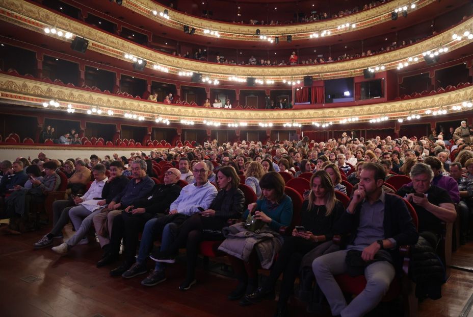 Teatro Calderón durante la gala de RTVE en el marco de la Seminci. Fuente: Europa Press