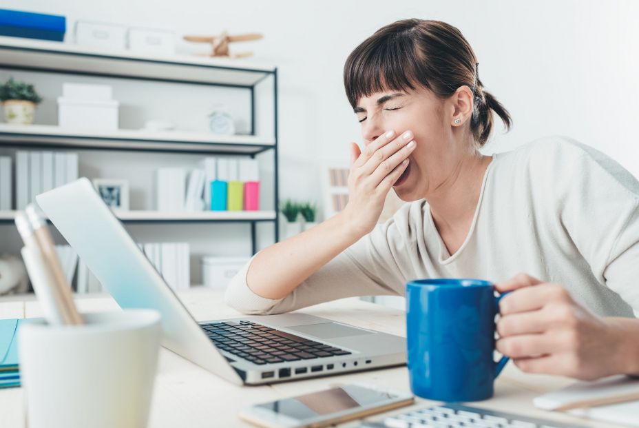 Peor rendimiento en el trabajo por falta de sueño. Fuente: Bigstock