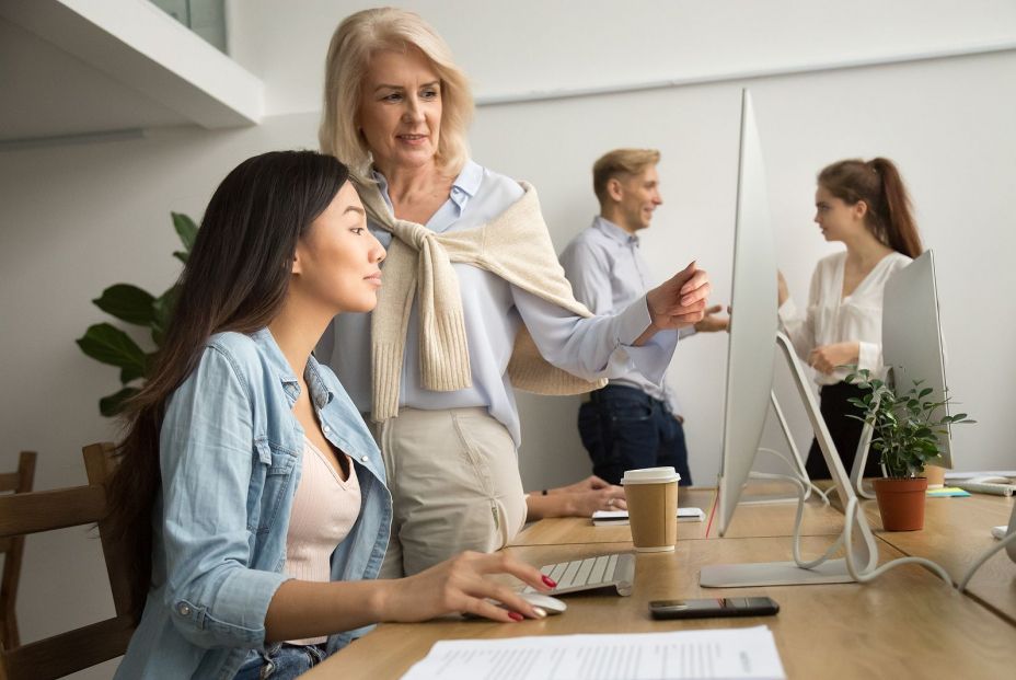 La mayoría de mujeres de más de 50 años consideran hostil su entorno laboral, revela nuevo estudio.Fuente: Big Stock