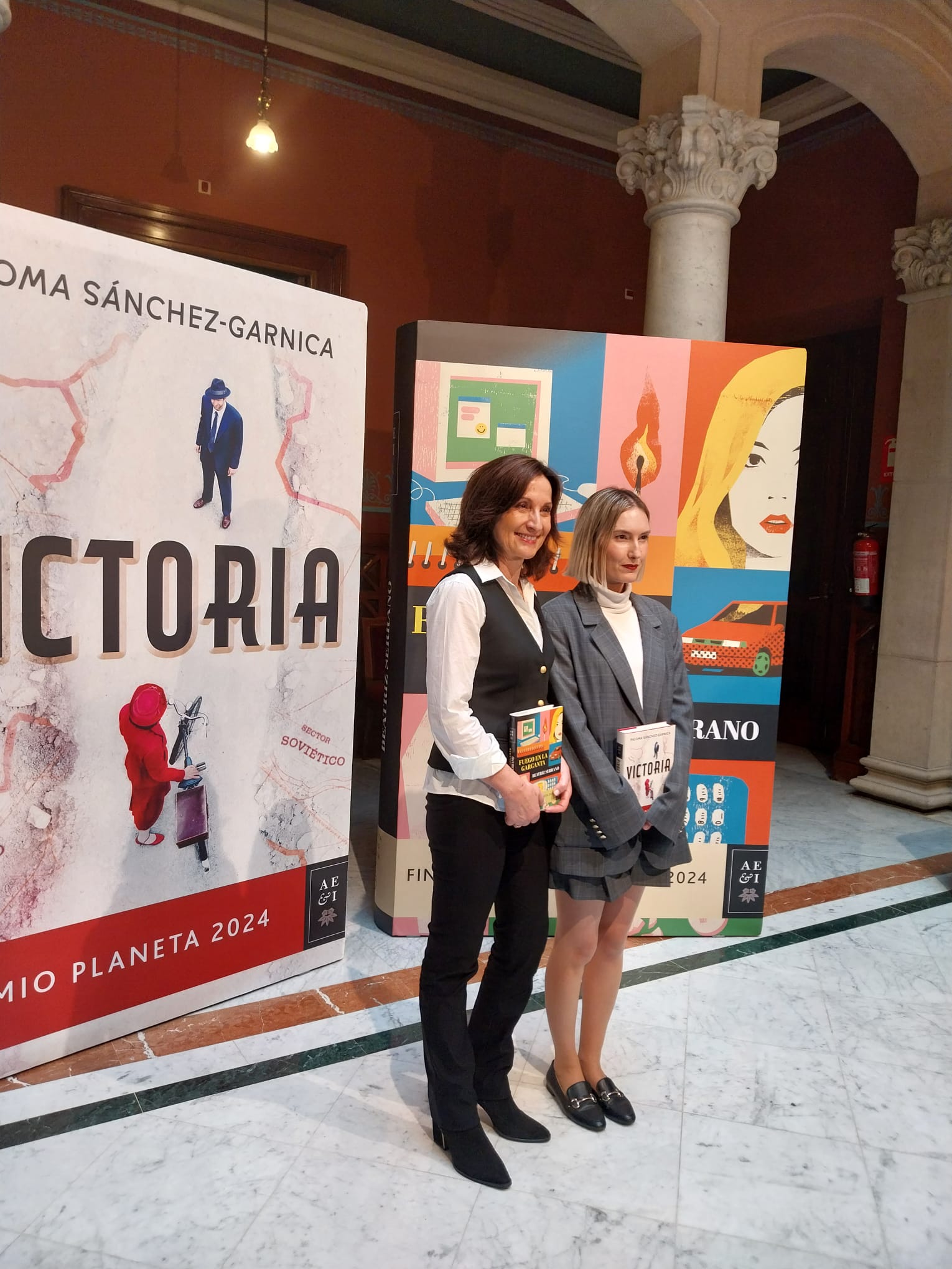 Ya a la venta las obras ganadoras del Premio Planeta 2024: "Son dos novelas con mujeres fuertes"