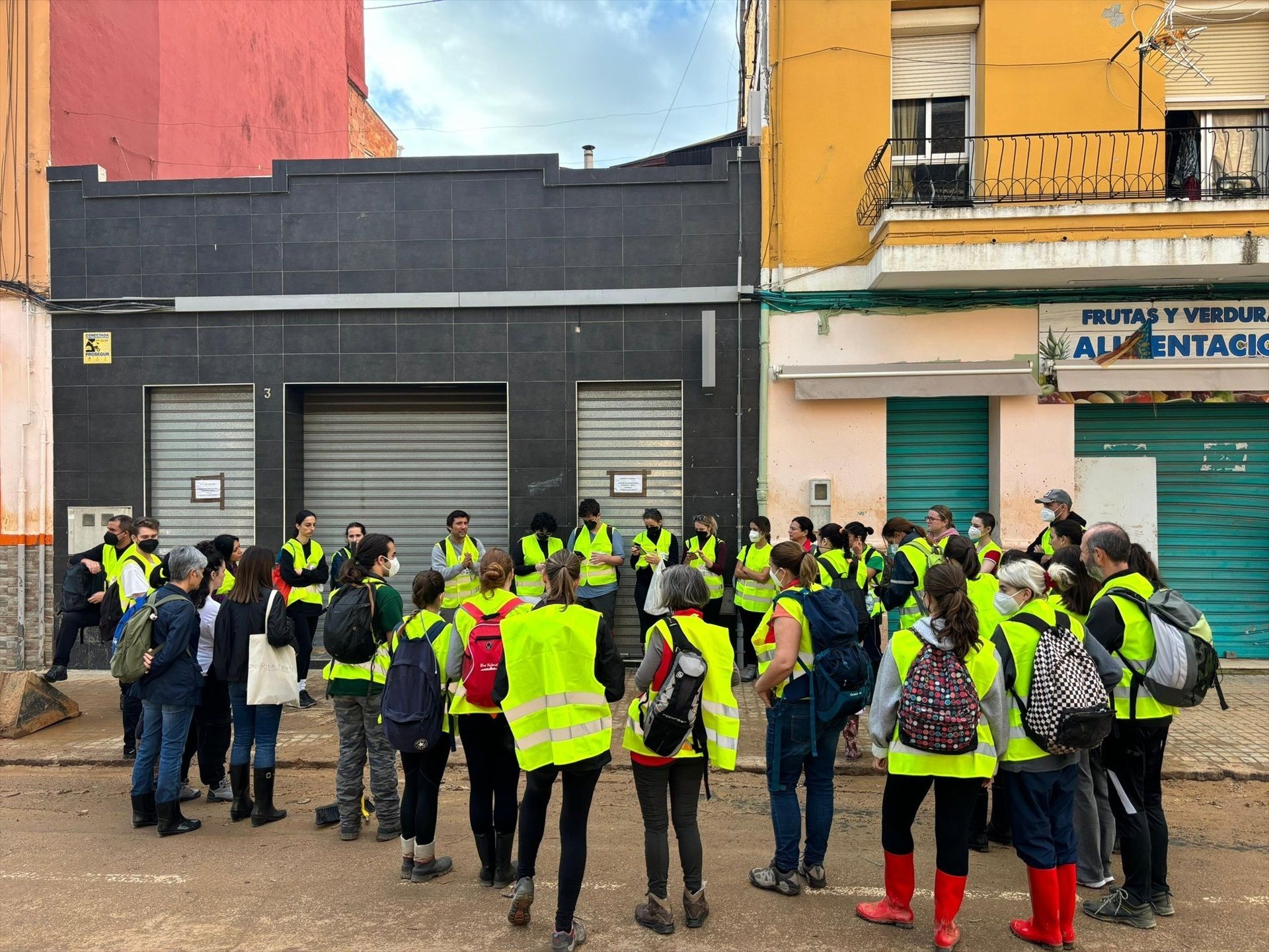 DANA: El Servicio de Ayuda a Domicilio de Valencia se refuerza con universitarios