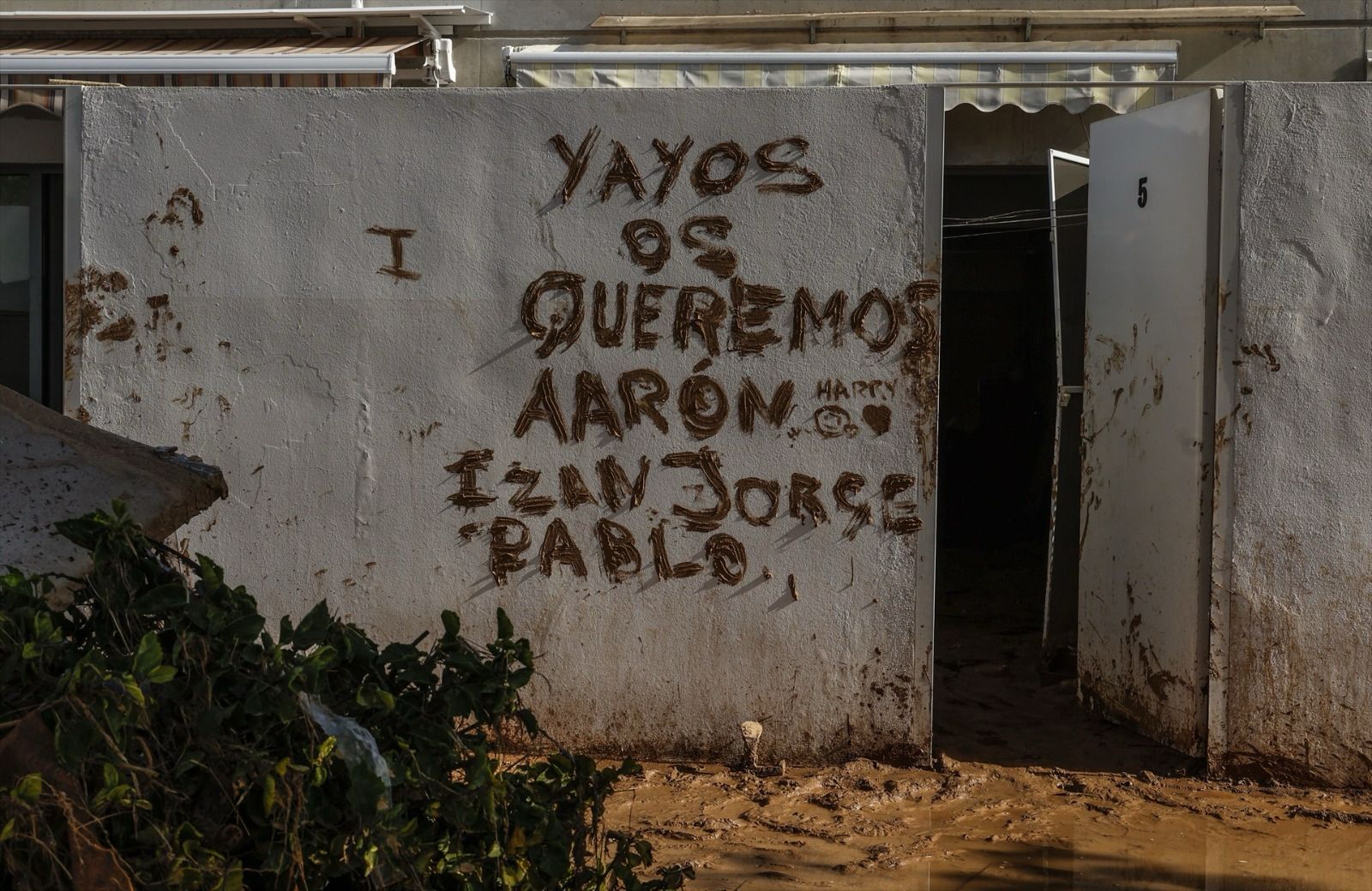 Al menos 25 mayores de 65 años, muertos en la devastadora DANA: "Se quedaron atrapados"