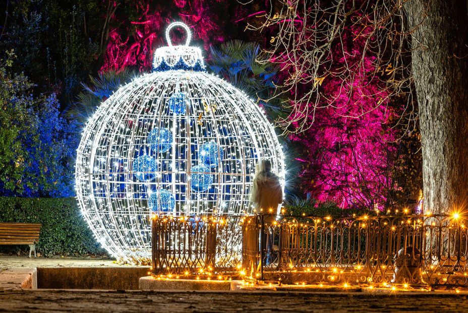 Un nuevo abeto luminoso de casi 37 metros dará la bienvenida a la Navidad desde la Puerta del Sol