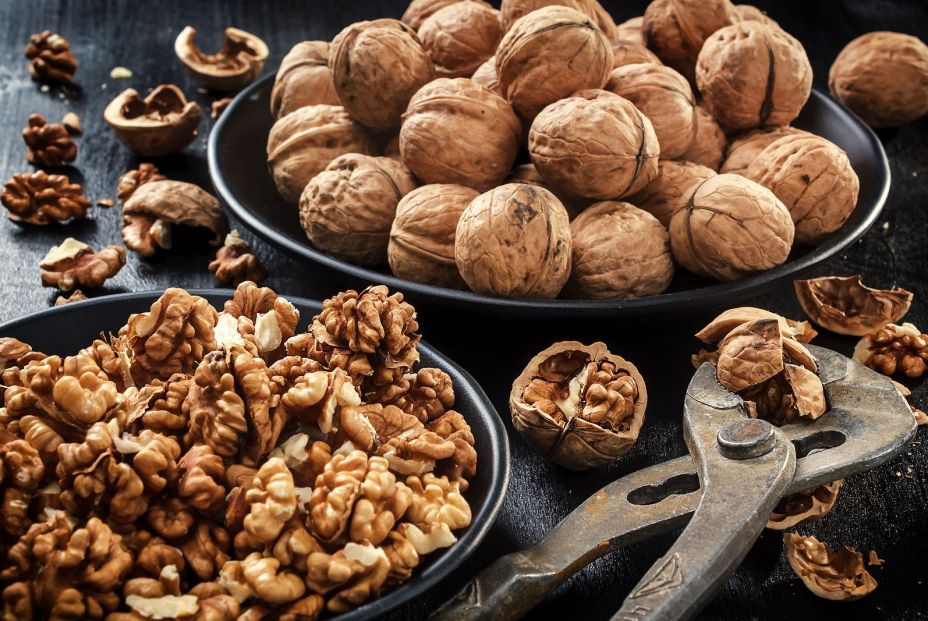 Las nueces se añadieron a la dieta de todos los participantes. Bigstock