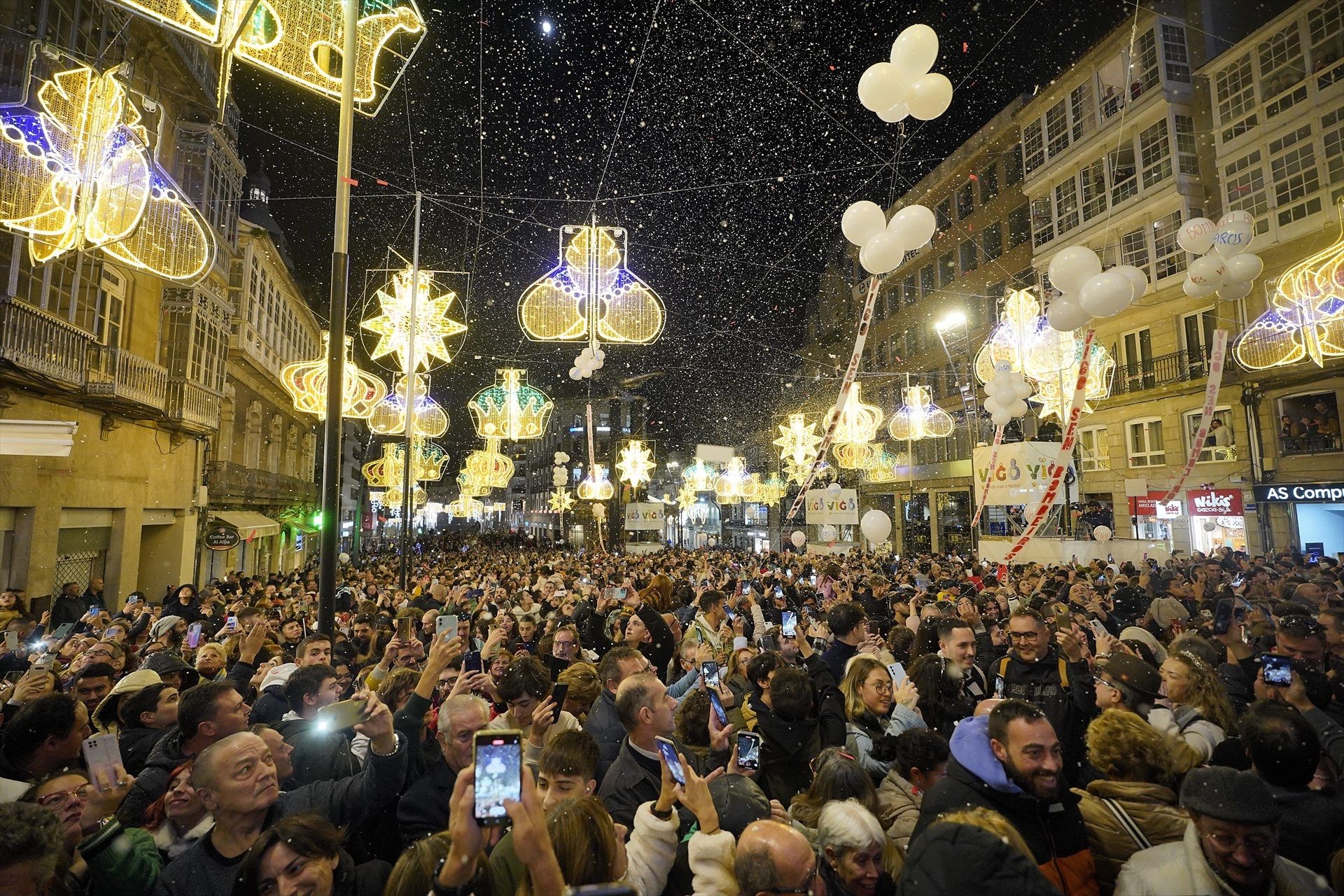 Las 5 ciudades españolas con las mejores luces de Navidad en 2024 (Javier Vázquez / Europa Press)