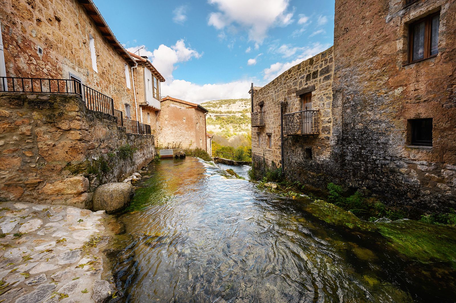 La "maravilla natural" que se encuentra en Burgos y que no te puedes perder (Bigstock)