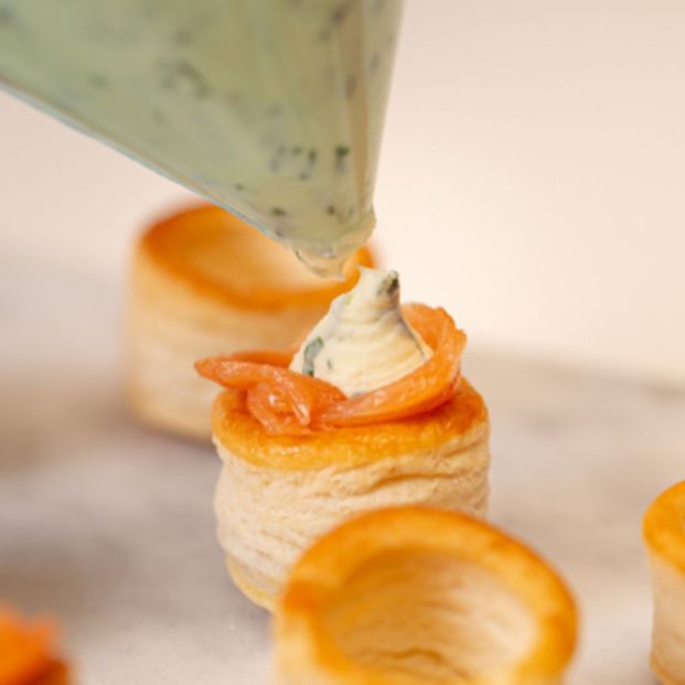 Vol au vent de salmón y mascarpone. Fuente: Mercadona