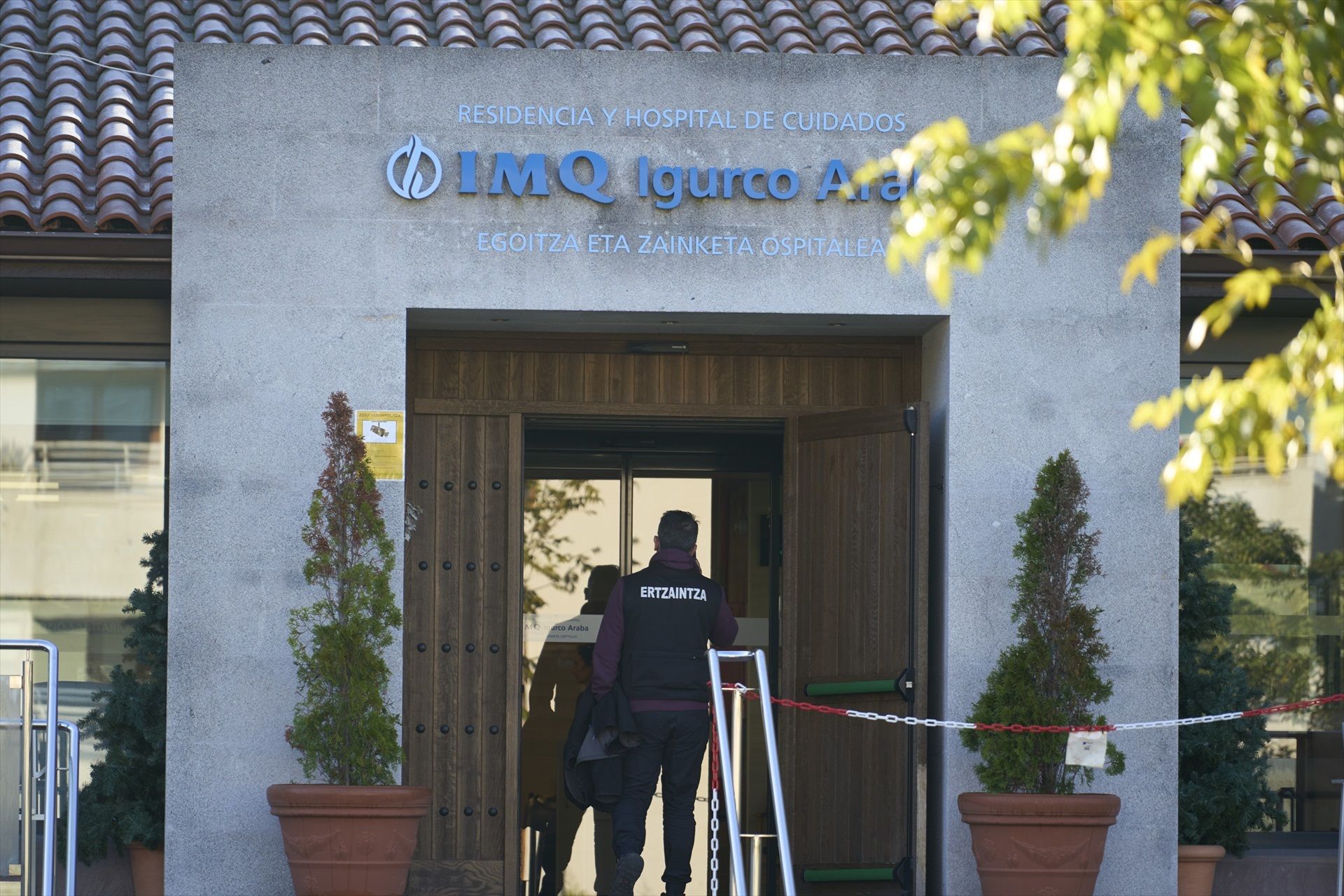 Detenido un hombre tras matar a una compañera en una residencia de mayores de Vitoria