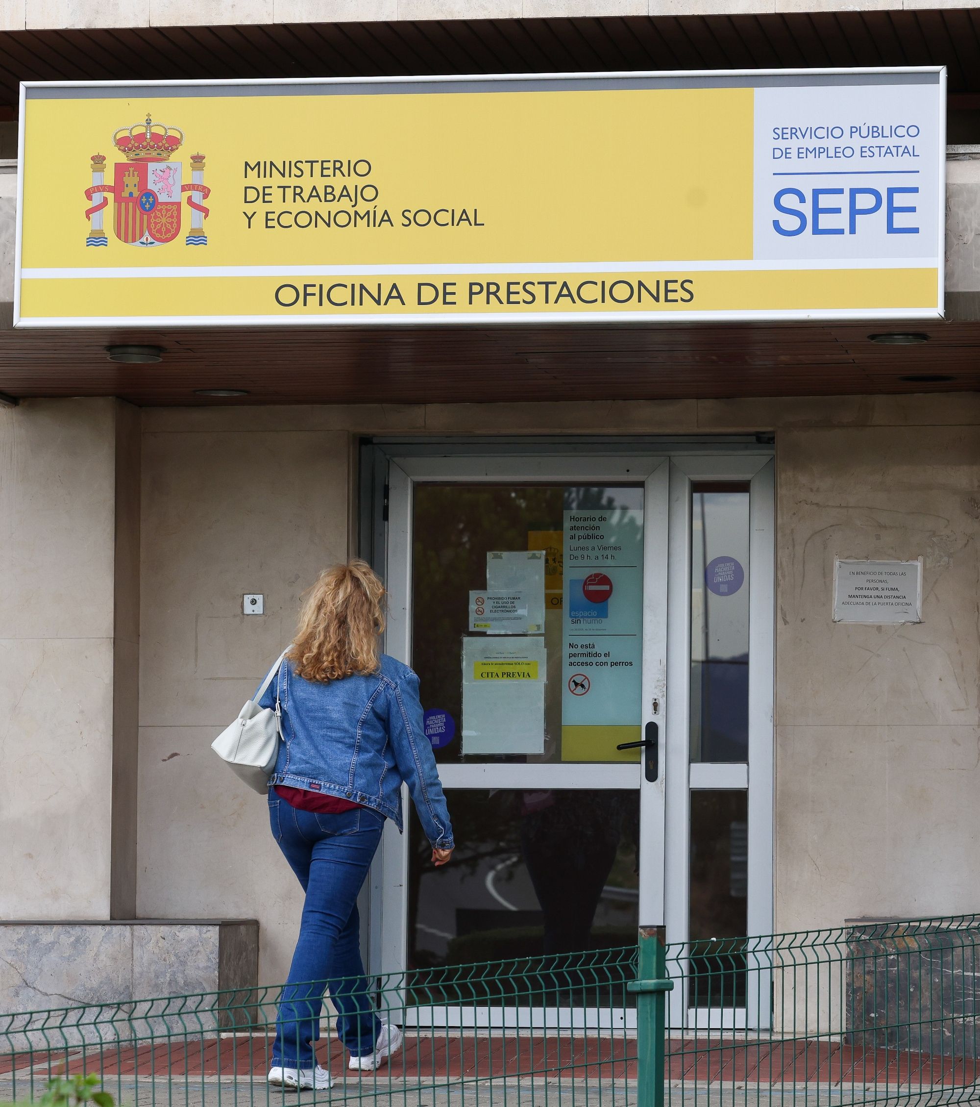 Batacazo del empleo sénior: los mayores de 45 años pierden el 12,5% de contratos en noviembre