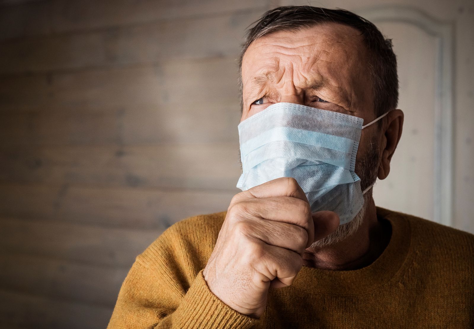 ¿El aire que respiramos podría estar alargando el Covid persistente?