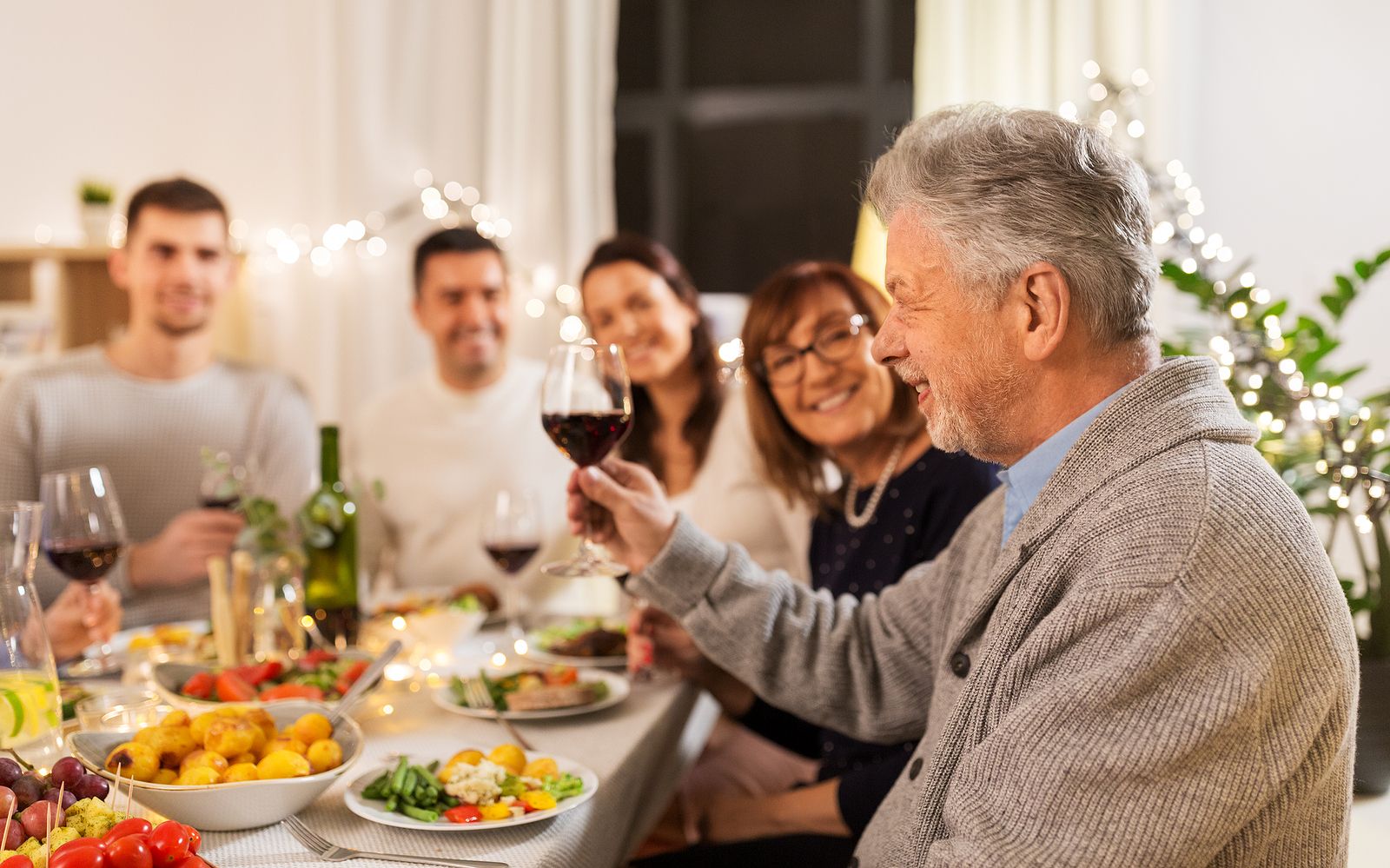 Disfagia: el desafío de disfrutar de las comidas fuera de casa esta Navidad