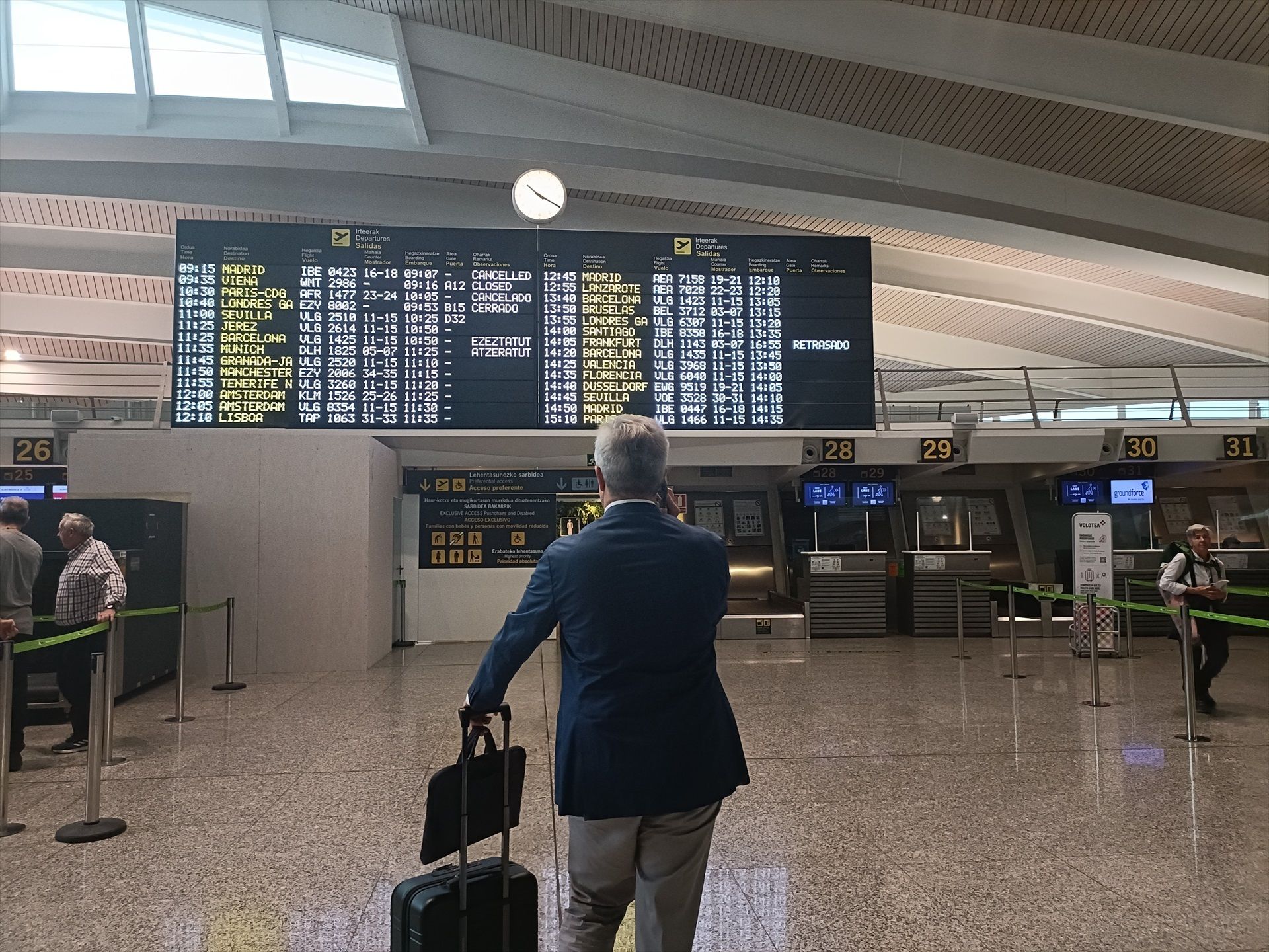 El 84% de pasajeros no recibe información del derecho a compensación tras una cancelación del vuelo