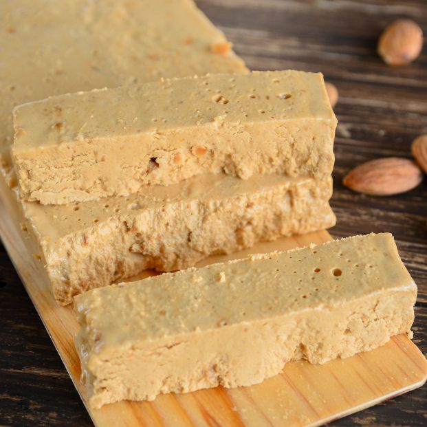  Turrón de Jijona. Fuente: Bigstock