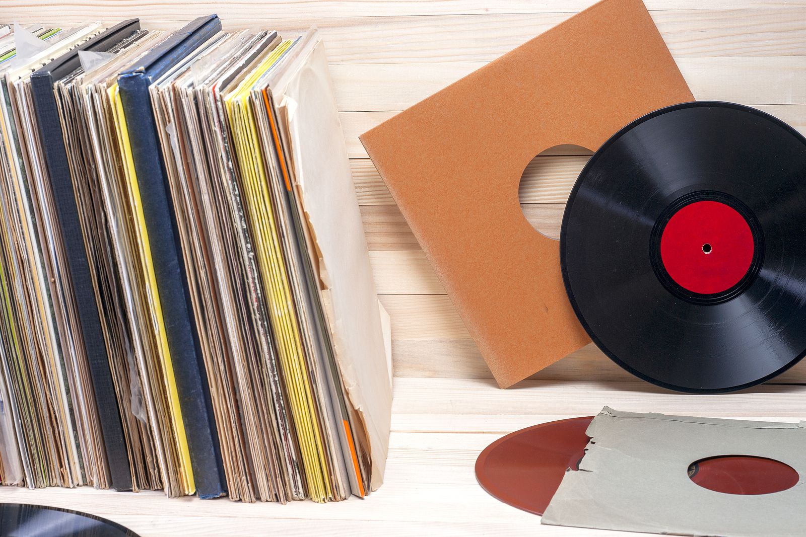 ¿Cuál es el secreto para que los vinilos vuelvan a estar de moda? (Bigstock)