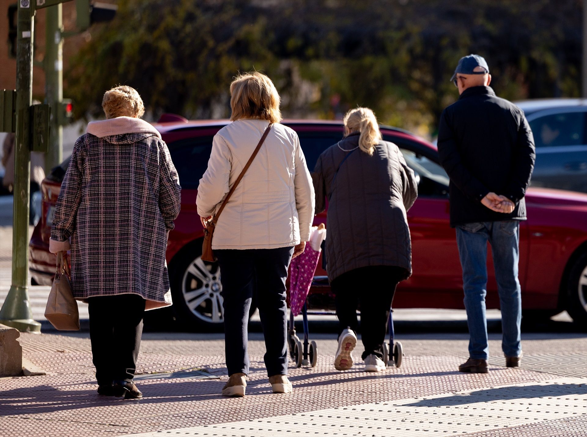 Desatascada la subida de las pensiones de 2025: Gobierno y Junts acuerdan un nuevo decreto ómnibus