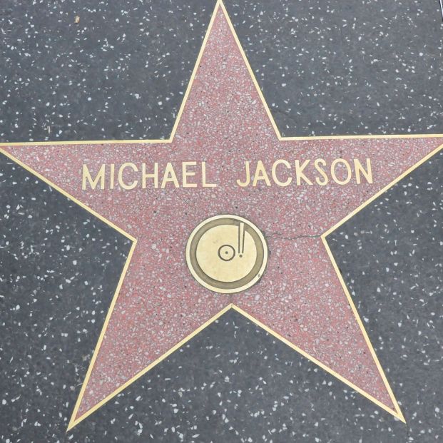 Estrella de Michael Jackson en el paseo de la fama de Hollywood. Fuente: Bigstock 