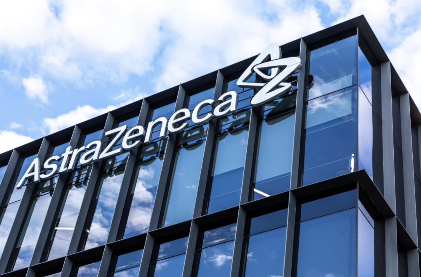 AstraZeneca cierra 2024 con un crecimiento del 21% y perspectivas optimistas para 2025