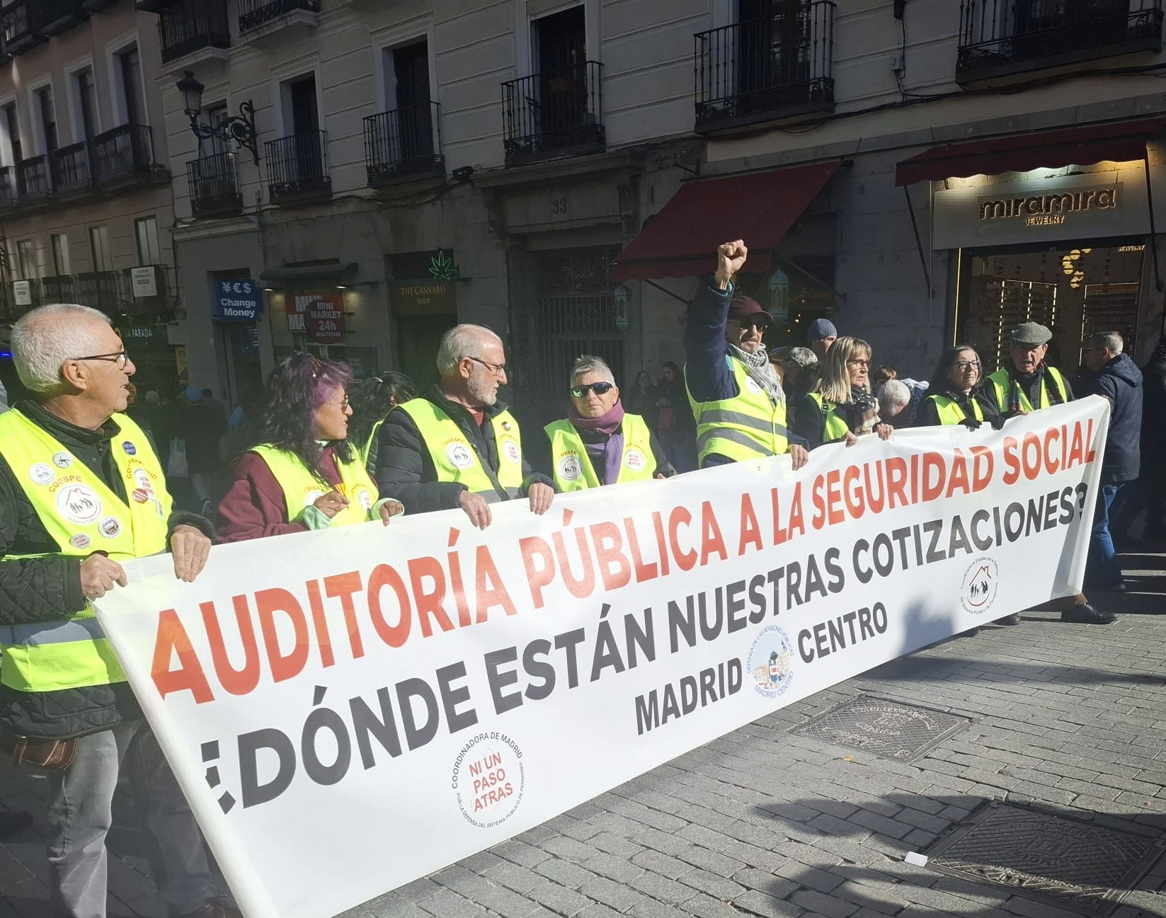 Pensionistas madrileños se manifiestan este miércoles 19: exigen igualar la paga mínima al SMI