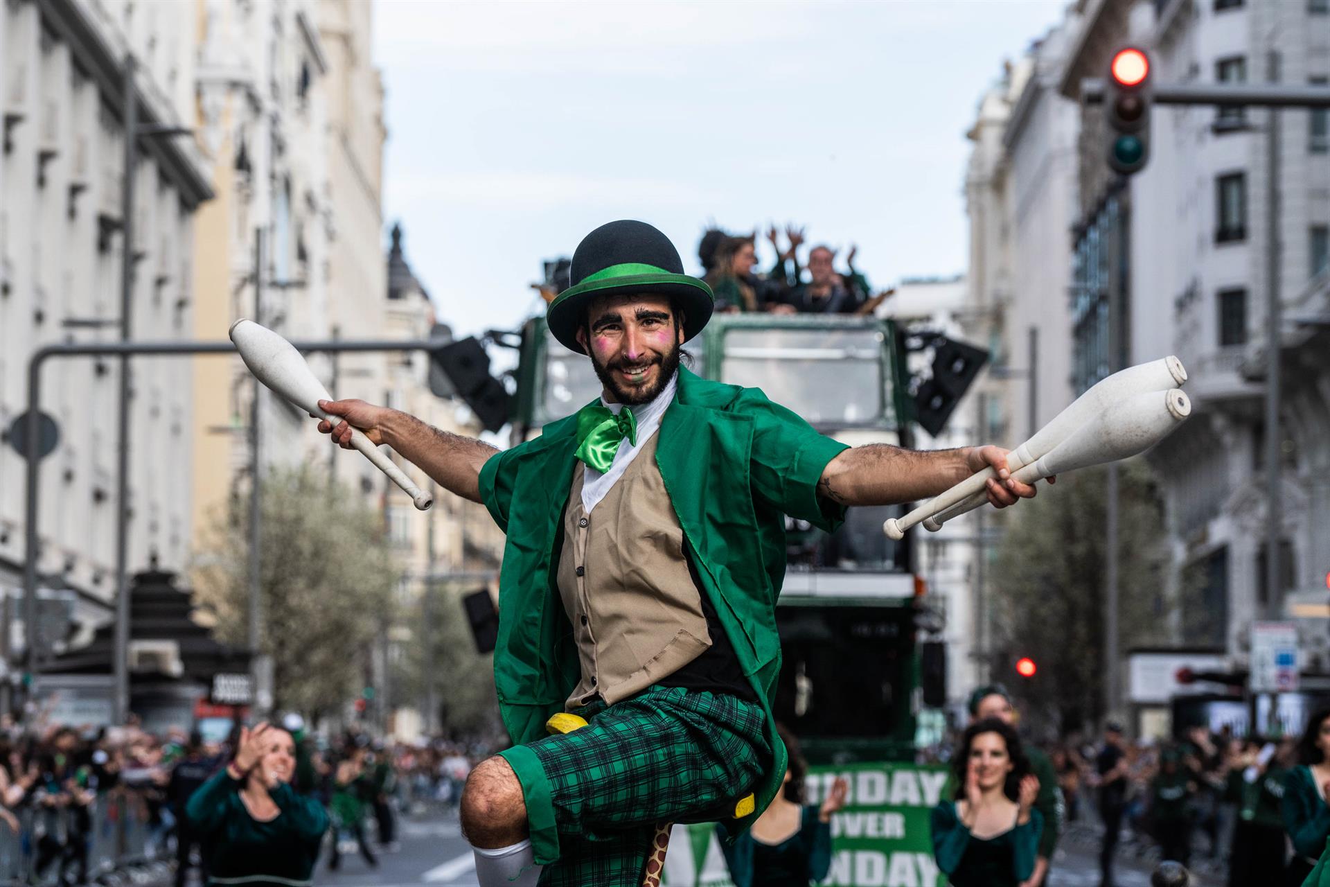 La Gran Vía de Madrid volverá a teñirse de verde para celebrar San Patricio