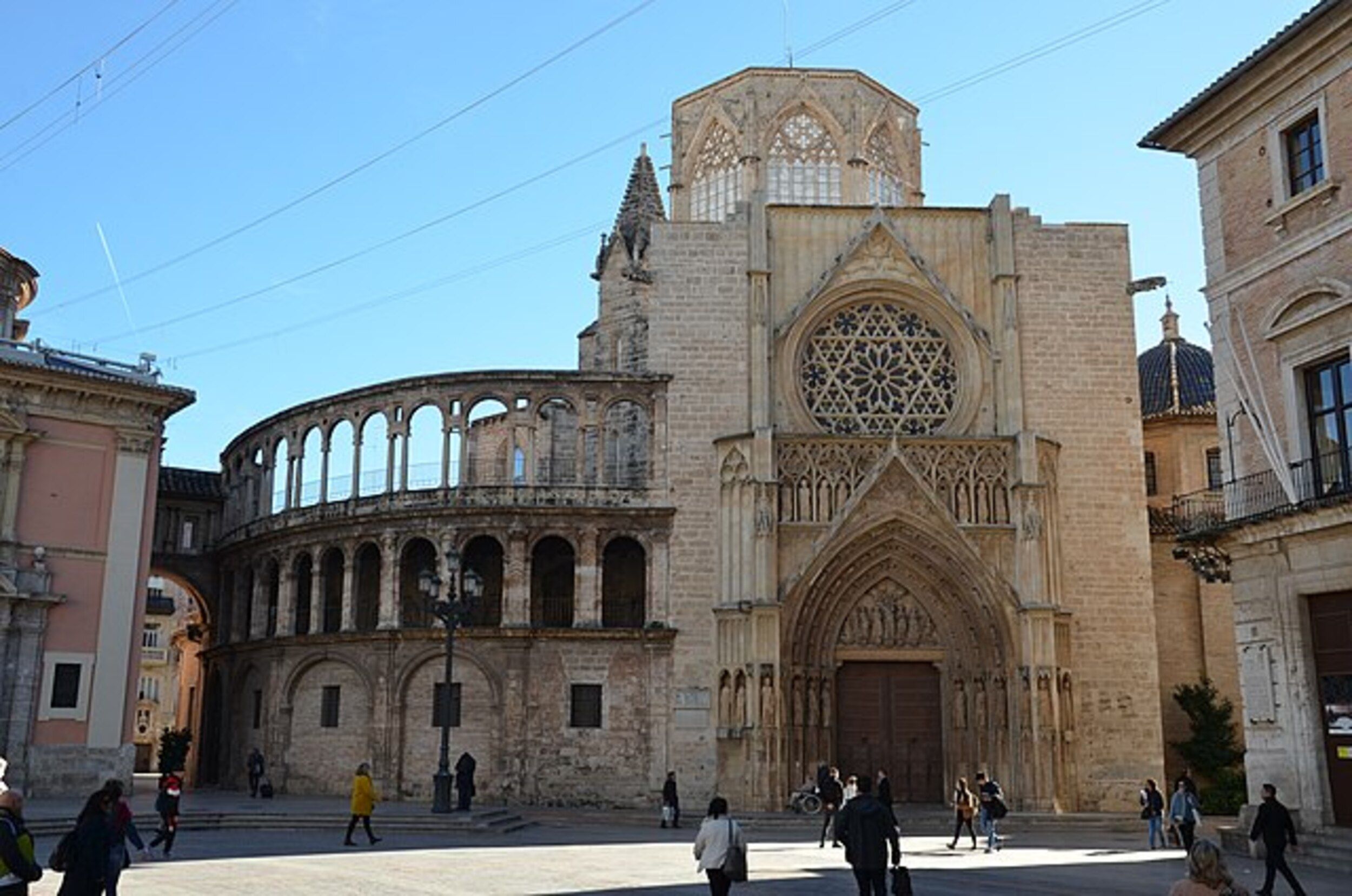 Wikipedia Commons. ¿Cuáles son los edificios más antiguos de Valencia?