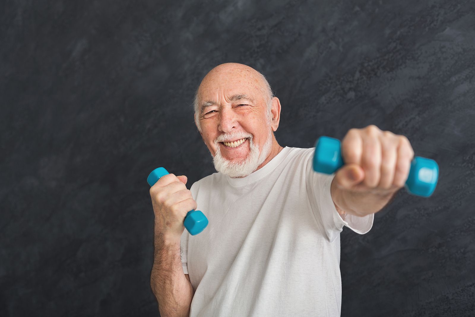 Esta es la fruta que mejora la salud muscular en hombres y mujeres