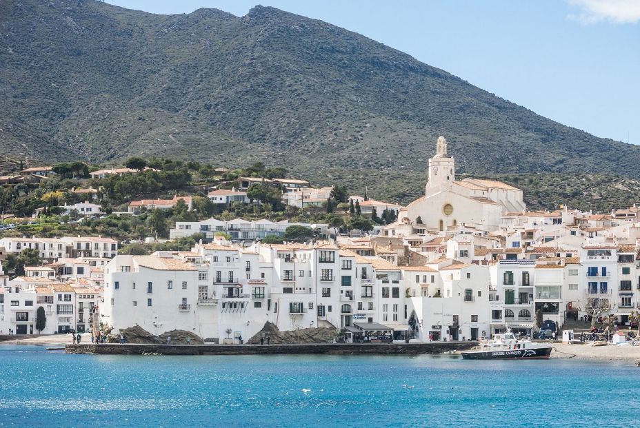 'National Geocraphic' nombra a Cadaqués como el pueblo más bonito para visitar en marzo (Bigstock)