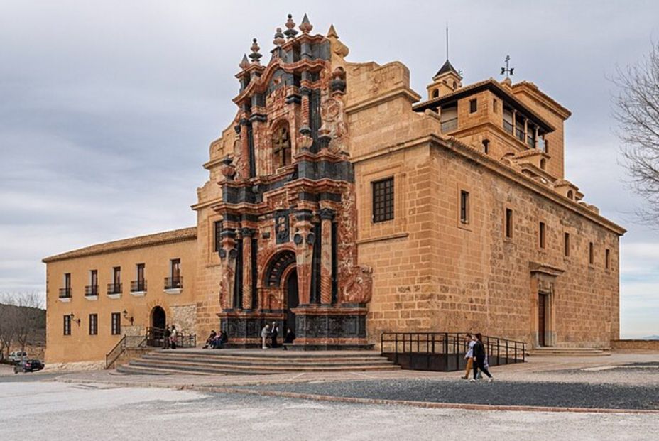 Wikipedia Commons. ¿Cuáles son los edificios más antiguos de Murcia?