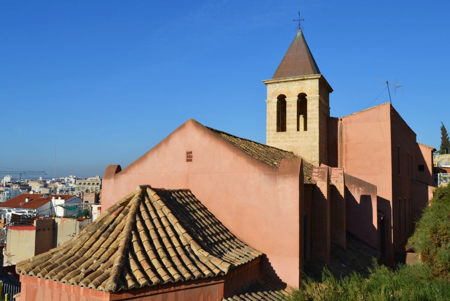 ¿Cuáles son los edificios mas antiguos de Alicante? (Wikipedia)