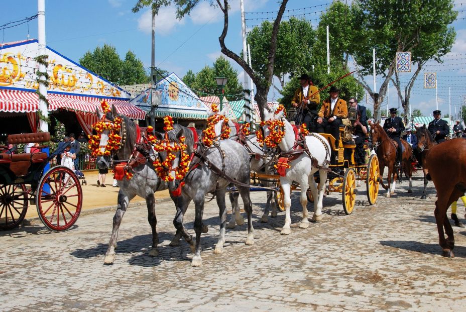 Feria de Sevilla 2025: los secretos y curiosidades de una de las fiestas más populares de España (Bigstock) Feria de Sevilla 2025: los secretos y curiosidades de una de las fiestas más populares de España (Bigstock)