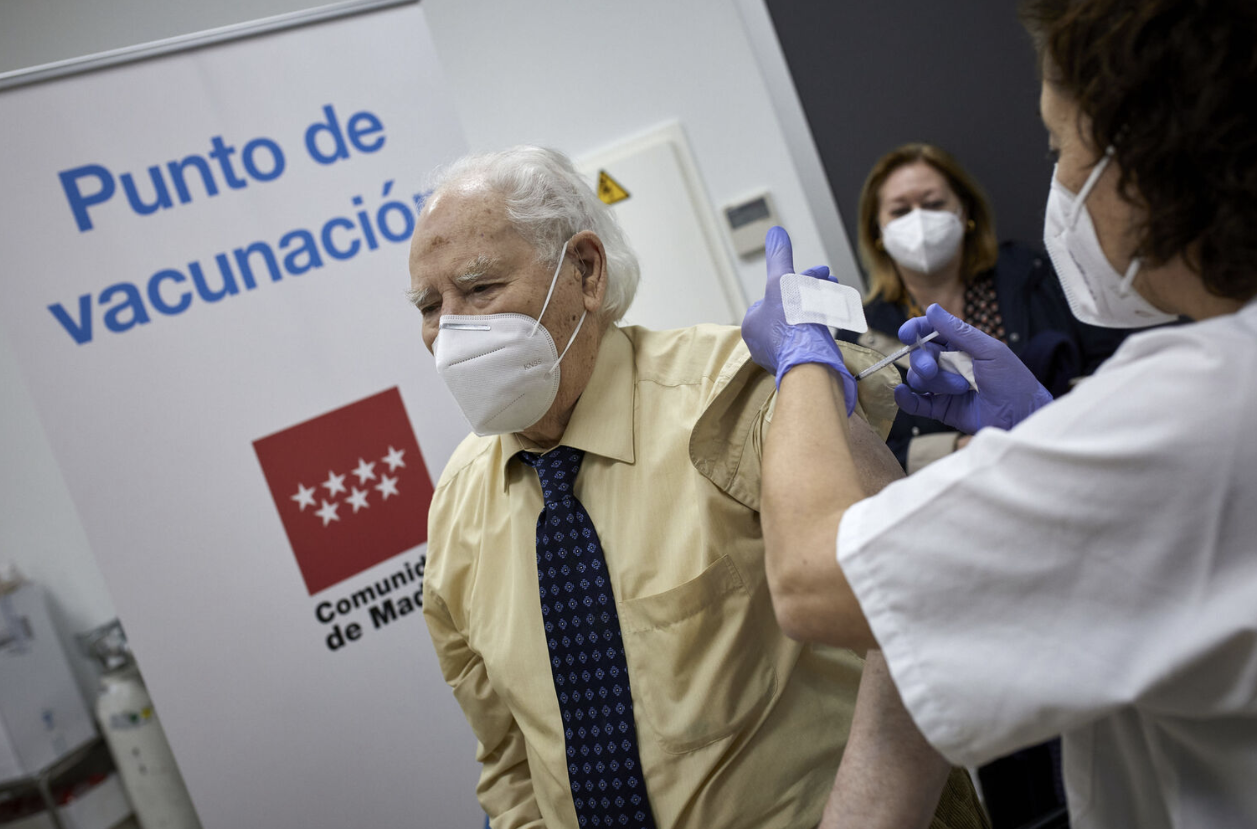 CSIF traslada a Muface las quejas de funcionarios jubilados que no han sido vacunados del Covid. Foto: Europa Press