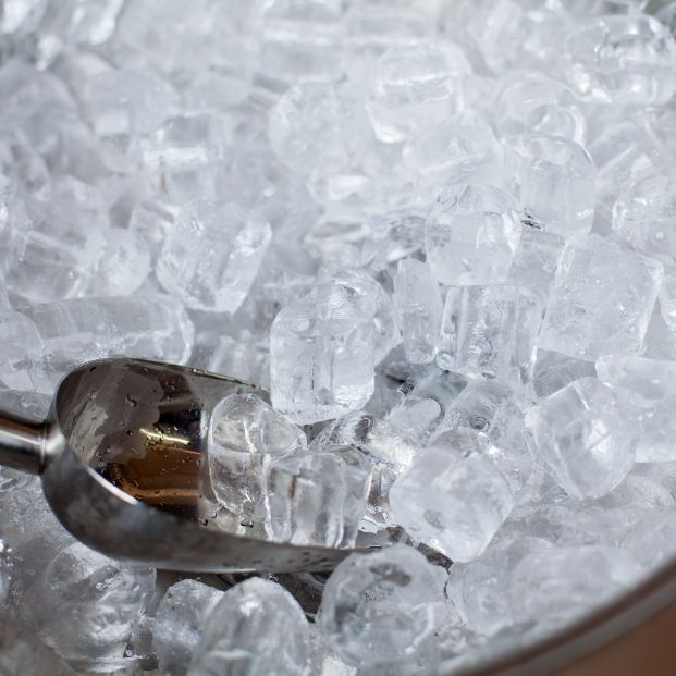 Cómo hacer cubitos de hielo en casa: los trucos para conseguir
