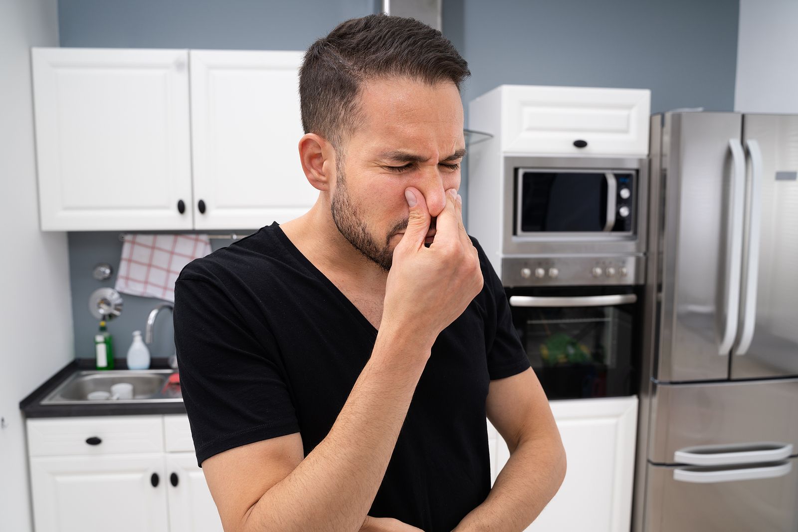 10 trucos fáciles para quitar el mal olor de la cocina