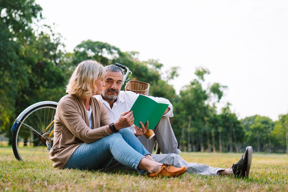 Más de la mitad de los mayores de 65 años en España tienen hábitos de lectura